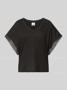 T-shirt z dekoltem w serek model ‘HOLYA’ - Koszulki i topy damskie - miniaturka - grafika 1