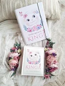 Pamiątka Chrztu Świętego - ZESTAW KRÓLICZEK teczka i album, prezent na chrzest, roczek, narodziny - miniaturka - grafika 1