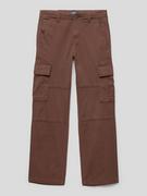 Spodnie i spodenki dla chłopców - Spodnie cargo z nakładanymi kieszeniami model ‘HARLOW’ - miniaturka - grafika 1