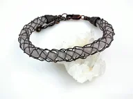 Bransoletki - Bransoletka wyplatana z drutu miedzianego techniką Kumihimo, kwarc różowy, znak Byka, obwód 18-21 cm - miniaturka - grafika 1