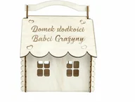 Dzień Babci i Dzień Dziadka - Domek na słodycze z imieniem na Dzień Babci - 1 szt. - miniaturka - grafika 1
