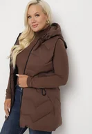 Kamizelki damskie - Brązowa Długa Pikowana Kamizelka z Kapturem i Dwustronnym Suwakiem Terillie - miniaturka - grafika 1