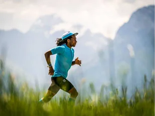 COMPRESSPORT Koszulka biegowa TRAIL HALF-ZIP FITTED SS TOP hawaiian/shaded ocean - Koszulki sportowe męskie - miniaturka - grafika 6