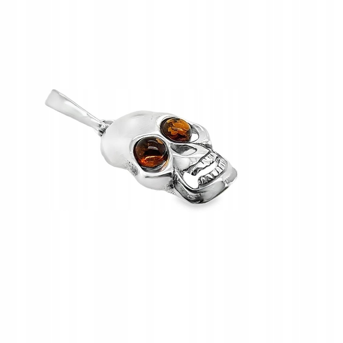 Wisiorek srebrny z bursztynem ZAWIESZKA męska ze srebra czaszka czacha
