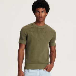 Swetry męskie - Reserved - Sweter z krótkim rękawem - Zielony - grafika 1