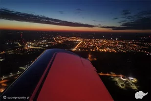 Nocny lot samolotem w Przasnyszu - Vouchery - miniaturka - grafika 1