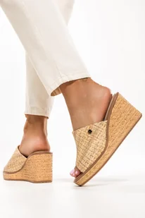 Beżowe klapki damskie Sergio Leone na ozdobnym koturnie skórzana wkładka KL213-CA - Klapki i japonki damskie - miniaturka - grafika 1