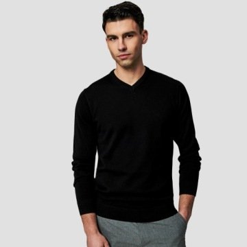 Czarny sweter męski z dekoltem w serek 100% bawełna Pako Lorente roz. 3XL