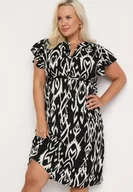 Sukienki - Czarno-Biała Rozkloszowana Sukienka z Krótkim Rękawem Zwężana w Talii Ezeviana - miniaturka - grafika 1