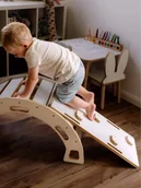 Place zabaw - OBUBU Zjeżdżalnia ze ścianką wspinaczkową do bujaka biała M - miniaturka - grafika 1