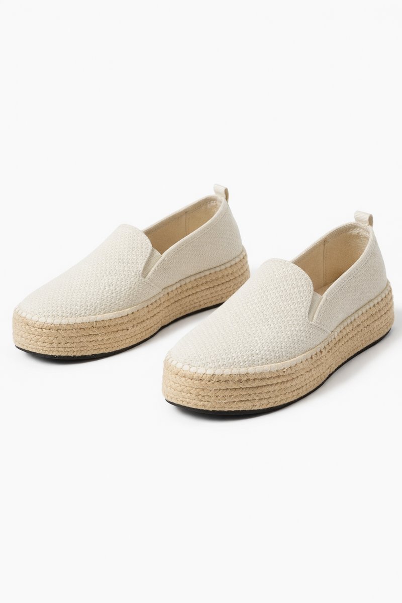 CALVIN KLEIN JEANS ESPADRYLE BIAŁE Z PODESZWĄ ZE SZNURA 41 1I4A
