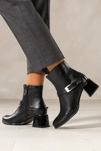 Czarne botki skórzane damskie na ozdobnym klocku pasek ze srebrną klamerką PRODUKT POLSKI Casu 39437 - Botki damskie - miniaturka - grafika 1