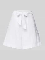 Spodenki damskie - Szorty z materiałowym paskiem - miniaturka - grafika 1