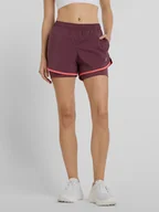 Spodnie sportowe damskie - Spodenki sportowe damskie krótkie New Balance Essentials 2in1 WS41225 XL Czarne (197375439402). Spodenki sportowe damskie - miniaturka - grafika 1