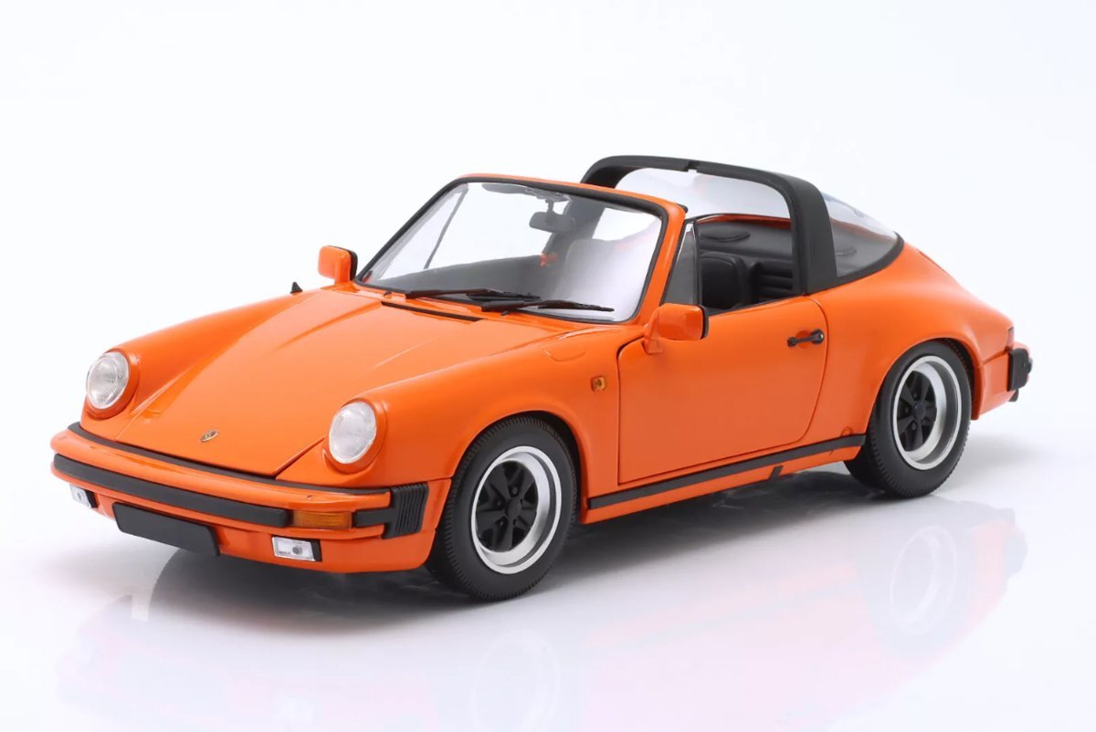 Porsche 911 Carrera Targa 3.2 - 1983, orange Minichamps 1:18