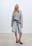 Swetry damskie - Stradivarius Sweter z miękkiej dzianiny Popielaty S - miniaturka - grafika 1