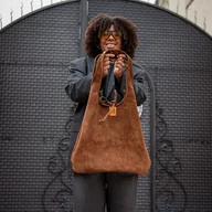 Torebki damskie - Worek zamszowy brązowy od Ladybuqart - miniaturka - grafika 1