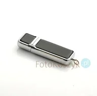 Pendrive - Czarny pendrive ze skóry 16GB 2.0 - miniaturka - grafika 1