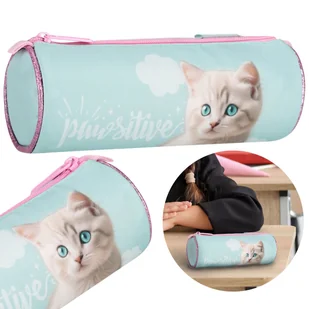 Niebieski piórnik szkolny dla dziewczynki, TUBA saszetka na przybory w kotki 22x8x8cm - Piórniki Niebieski piórnik szkolny dla dziewczynki, TUBA saszetka na przybory w kotki 22x8x8cm - Piórniki - miniaturka - grafika 1