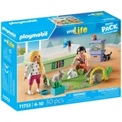 Klocki - Playmobil my Life Dziewczynki z królikami 71753 - miniaturka - grafika 1