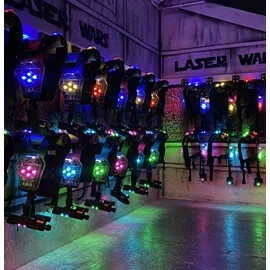 Gra w laserowy paintball  Gdańsk - Vouchery - miniaturka - grafika 1