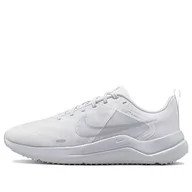 Sneakersy damskie - Nike Damskie sneakersy Downshifter 12, białe metaliczne srebro Pure Platinum, 38,5 EU, White Metallic Silver Pure Platinum, 38.5 EU - miniaturka - grafika 1