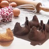 Formy do ciast - Forma do ciastek i pralin silikonowa brązowa kurka - miniaturka - grafika 1