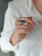 Pierścionki - Ażurowa rozeta - pierścionek srebrny - miniaturka - grafika 1