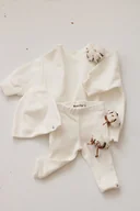 Bluzy i sweterki niemowlęce - Komplet dziecięcy- bluza i spodnie- White - miniaturka - grafika 1