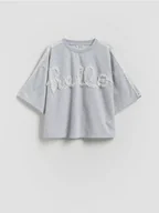 Koszulki dla dziewczynek - Reserved - T-shirt z koronkowym wykończeniem - jasnoszary - miniaturka - grafika 1