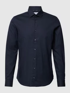 Koszule męskie - Koszula biznesowa o kroju slim fit z kołnierzykiem typu kent - grafika 1