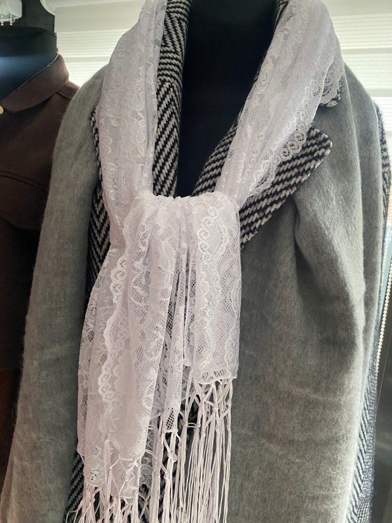 Szal Damski Biały Koronkowy Elegancki Polski Produkt