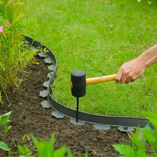 Szpilki ogrodowe, 10 szt., 20 cm, czarne vidaXL - Ogrodzenia - miniaturka - grafika 1