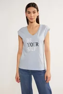 Koszulki i topy damskie - Bawełniany t-shirt z napisem oraz cekinami - Monnari - miniaturka - grafika 1