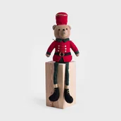 Ozdoby bożonarodzeniowe - HOMLA GNOME GUSTI Skrzat miś nutcracker w czerwonym ubranku teleskopowe nogi 46 cm - miniaturka - grafika 1