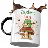 Kubki - Kubek Czarny Dla Lary Żony Koleżanki na Prezent z Nadrukiem ze Zdjęciem+ Opakowanie na prezent (wzór 01) - miniaturka - grafika 1