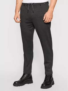 Spodnie męskie - Calvin Klein Spodnie materiałowe Comfort K10K107493 Szary Tapered Fit - grafika 1