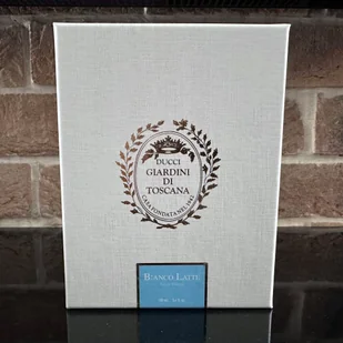 Salvatore Ferragamo Giardini Di Toscana- Bianco Latte EDP 100 ml - Wody i perfumy unisex - miniaturka - grafika 1
