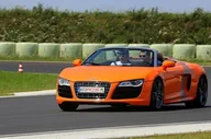 Czasopisma - Jazda Audi R8 V10 - miniaturka - grafika 1