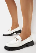 Mokasyny damskie - Białe Lakierowane Mokasyny z Minimalistyczną Klamrą Alettesa - miniaturka - grafika 1