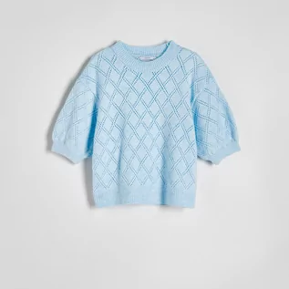 Swetry damskie - Reserved - Sweter w ażurowy wzór - Niebieski - grafika 1