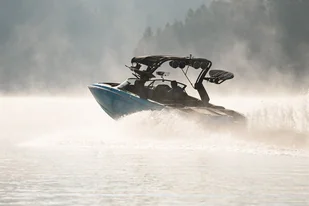 Kurs na sternika motorowodnego - Gdańsk, Mazury - Czasopisma - miniaturka - grafika 1