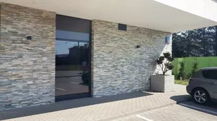 Kamień elewacyjny-dekoracyjny kwarcytowy beżowo szary 10x36 - Elewacje - miniaturka - grafika 1