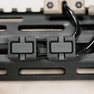 Magpul - Organizery kabli łoża przedniego Wire Control Kit - 6 sztuk - M-LOK - Czarny - MAG1296 - Osprzęt do wiatrówek - miniaturka - grafika 2