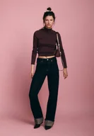 Koszulki i topy damskie - Stradivarius Podstawowa koszulka z golfem BAKŁAŻANOWY XS - miniaturka - grafika 1