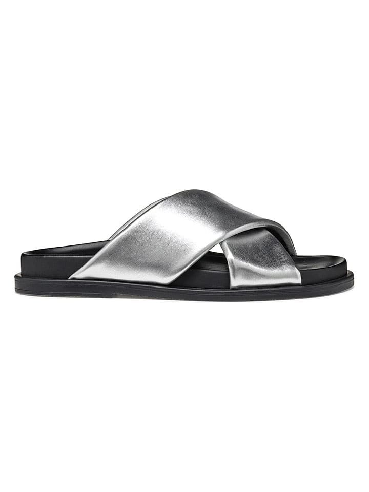 Geox Skórzane klapki 