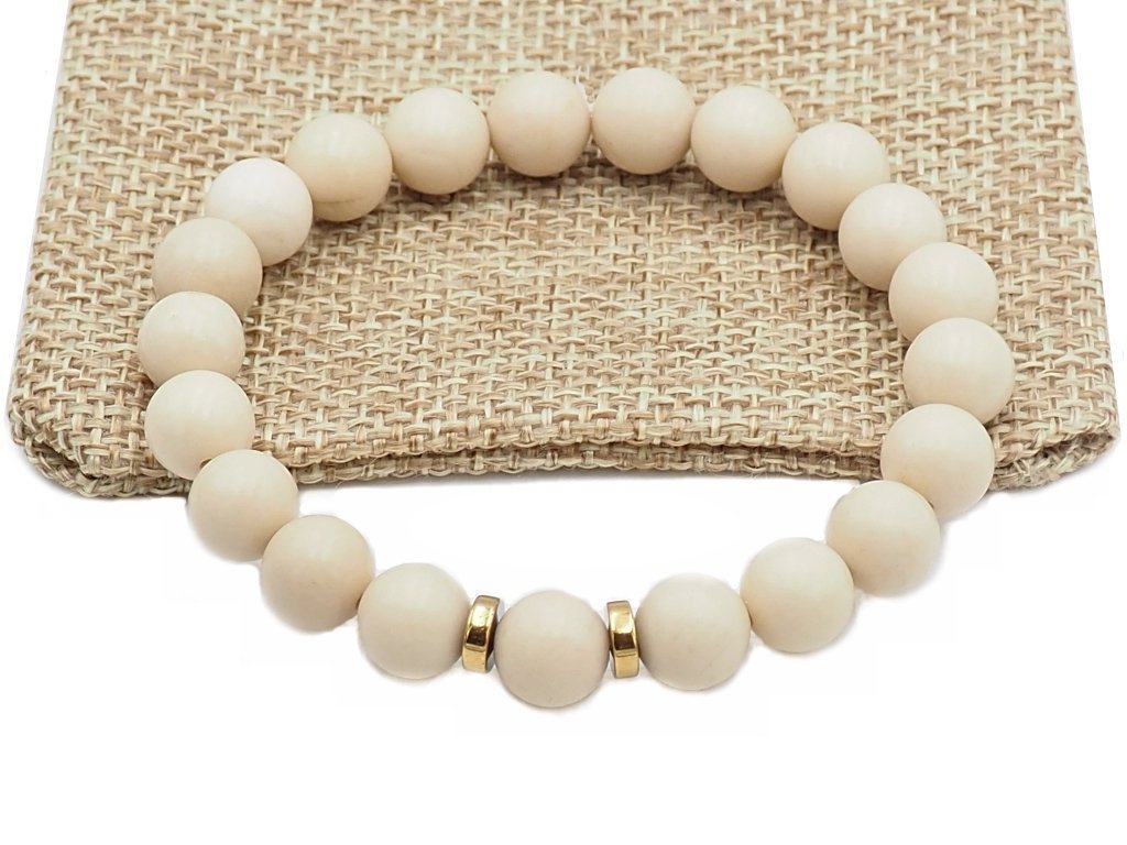 Bransoletka na gumce kamień rzeczny beżowy