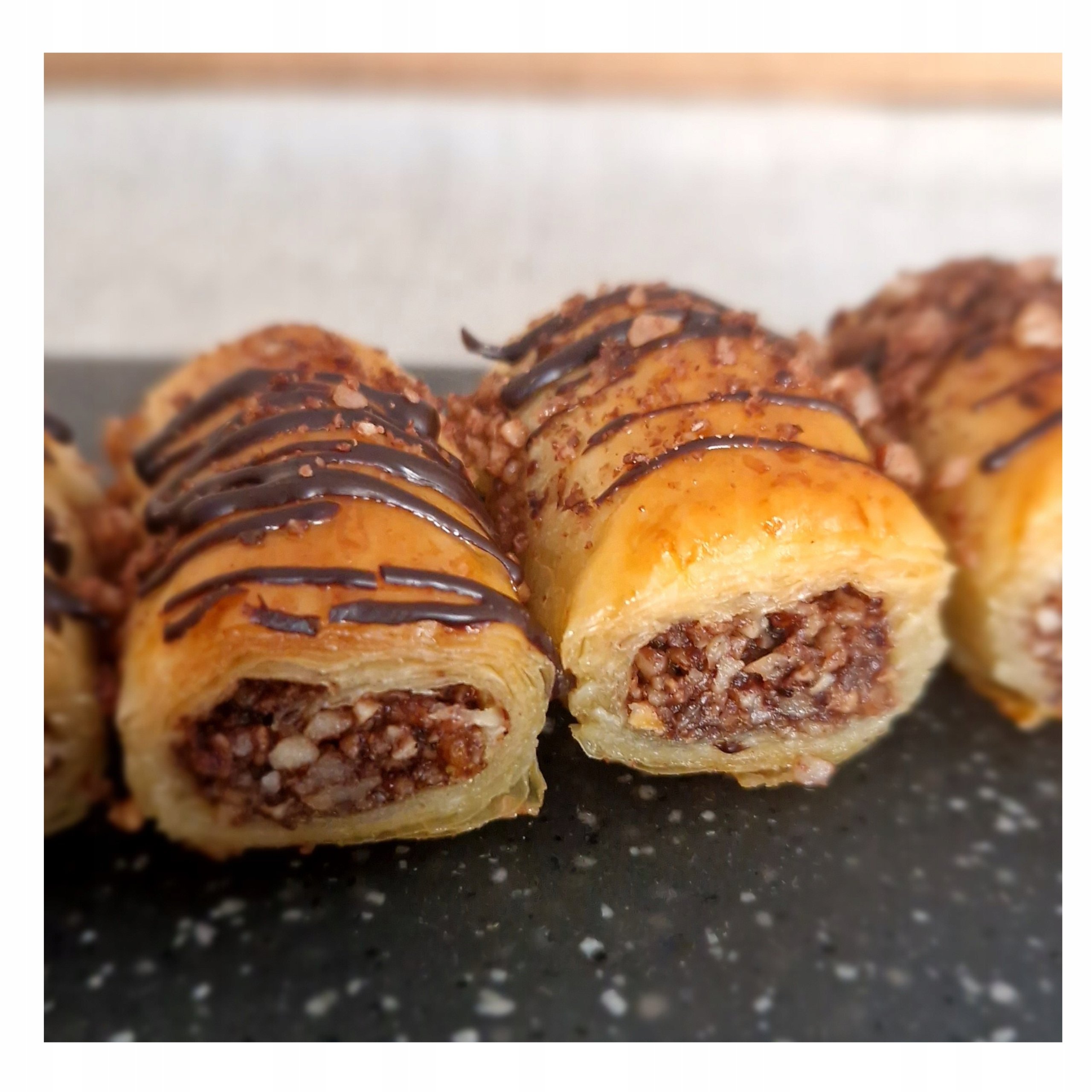 Baklava Orzech laskowy Baklawa ciastka słodkie kruche deser do kawy 1000g