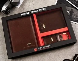 Elegancki I Stylowy Męski Zestaw Upominkowy Peterson Portfel + Etui + Breloczek SET3-N4-VT/5341 RFID BRĄZOWY - Portfele - miniaturka - grafika 1