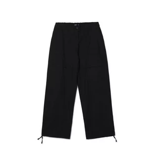 Kombinezony - Cropp - Czarne spodnie straight - Czarny - grafika 1